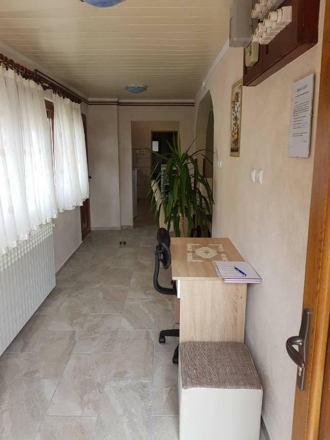 Apartman Anna Villa Ogulin Exterior foto