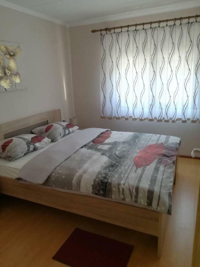 Apartman Anna Villa Ogulin Exterior foto